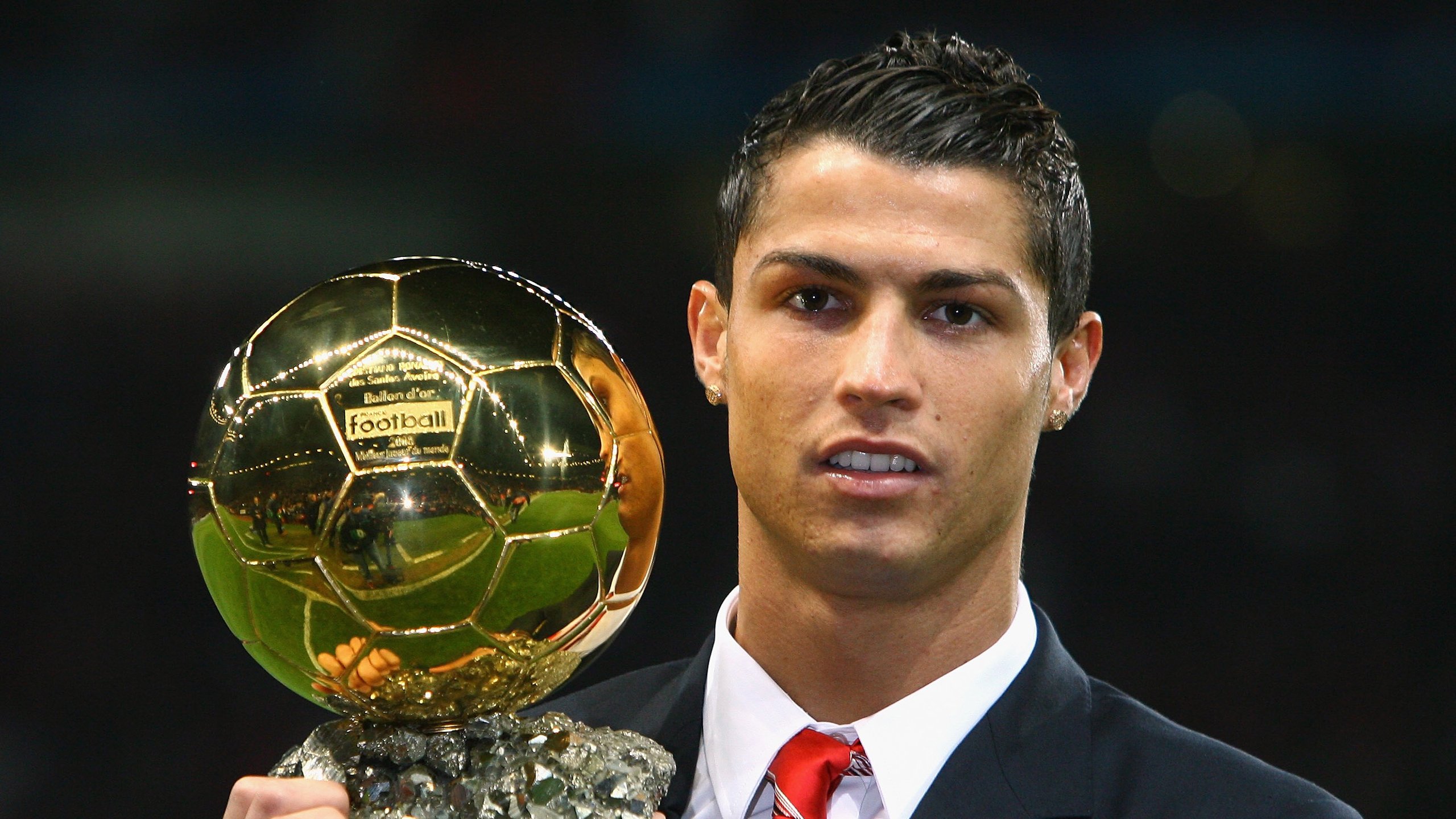 华体会手机在线-法甲绝佳配合：团队协作的极致艺术，法甲介绍